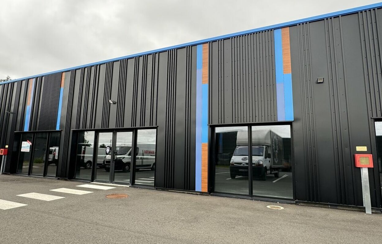 commerce  pièces 900 m2 à vendre à Montbazon (37250)