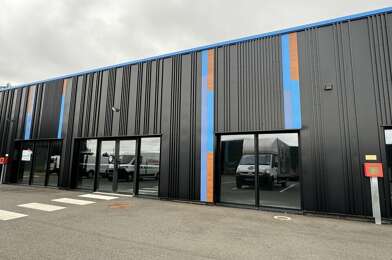 Commerce  670000 €