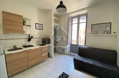 location appartement 443 € CC /mois à proximité de Saint-Gilles (30800)