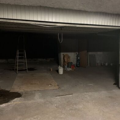 Garage 120 m²