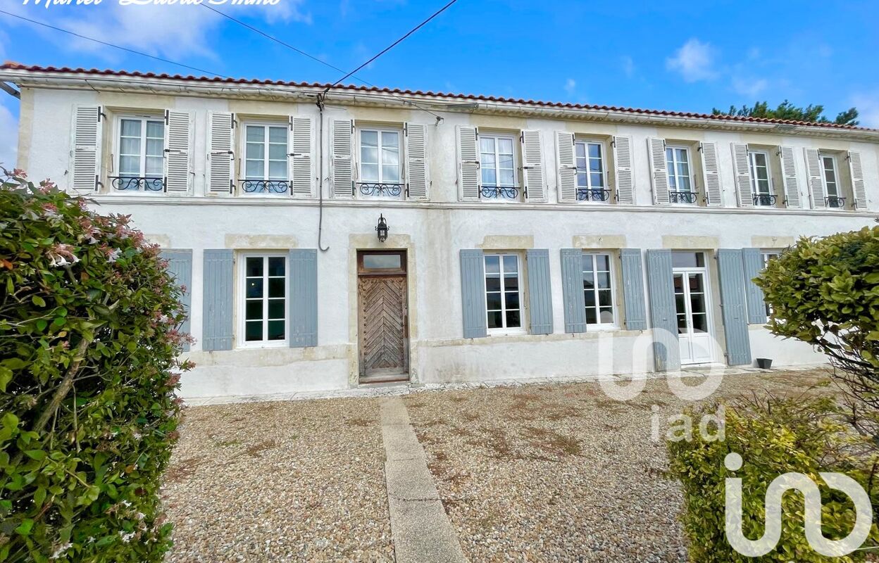 maison 8 pièces 250 m2 à vendre à Chaillevette (17890)