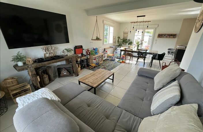 Vente maison 5 pièces 130 m² Villeneuve-sur-Lot (47300) — photo 2