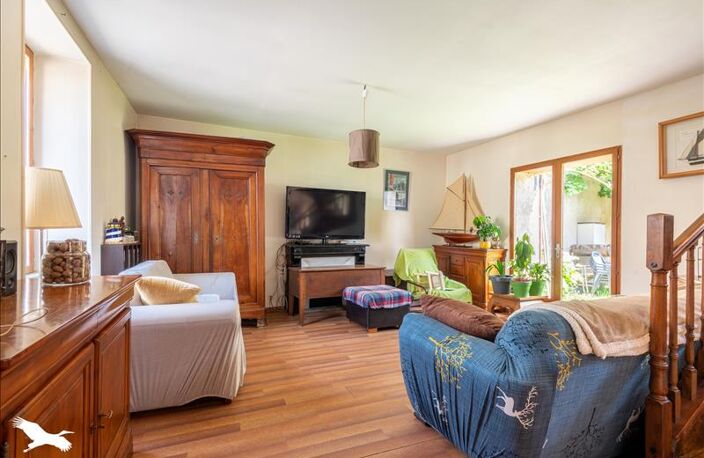 Maison en pierre de 6 pièces principales — photo 4