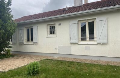vente maison 160 500 € à proximité de Sainte-Thorette (18500)