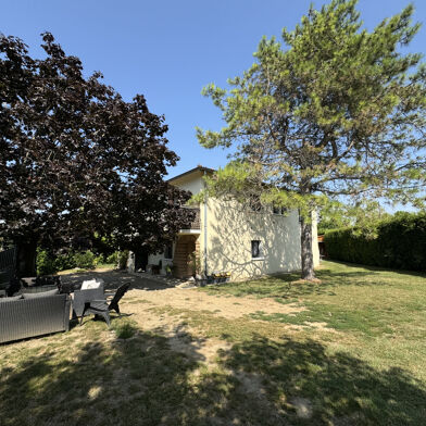 Maison 6 pièces 185 m²