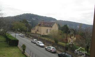 Immeuble  106 m² à vendre à Les Eyzies (24620)