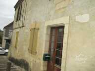 DORDOGNE-LES EYZIES-IMMEUBLE COMMERCIAL ET D'HABITATION — photo 4