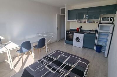 location appartement 556 € CC /mois à proximité de Châteauneuf-le-Rouge (13790)