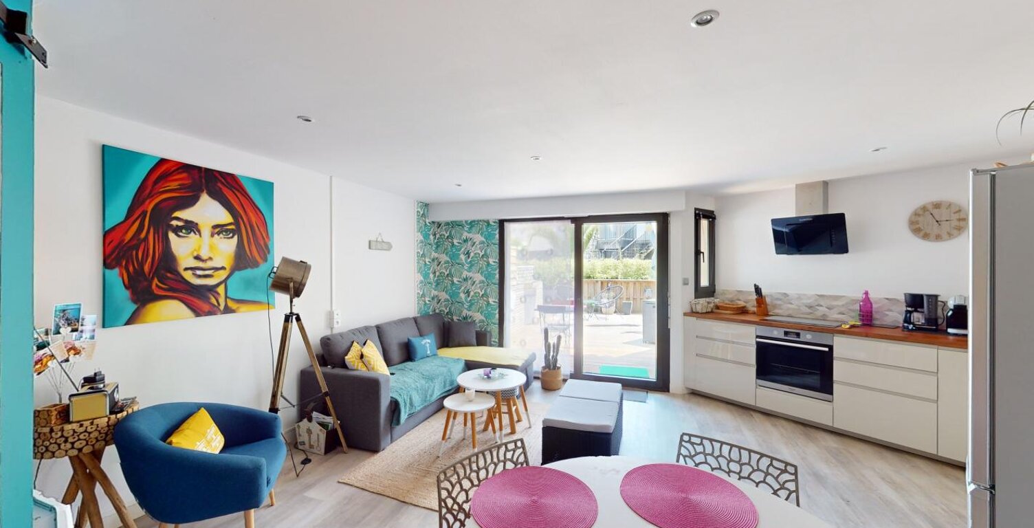 Appartement À Vendre — photo 1