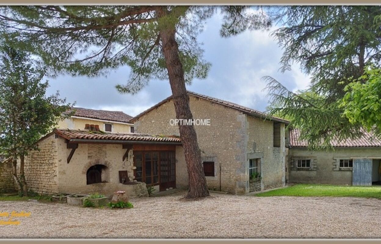 maison 5 pièces 151 m2 à vendre à Montmoreau-Saint-Cybard (16190)