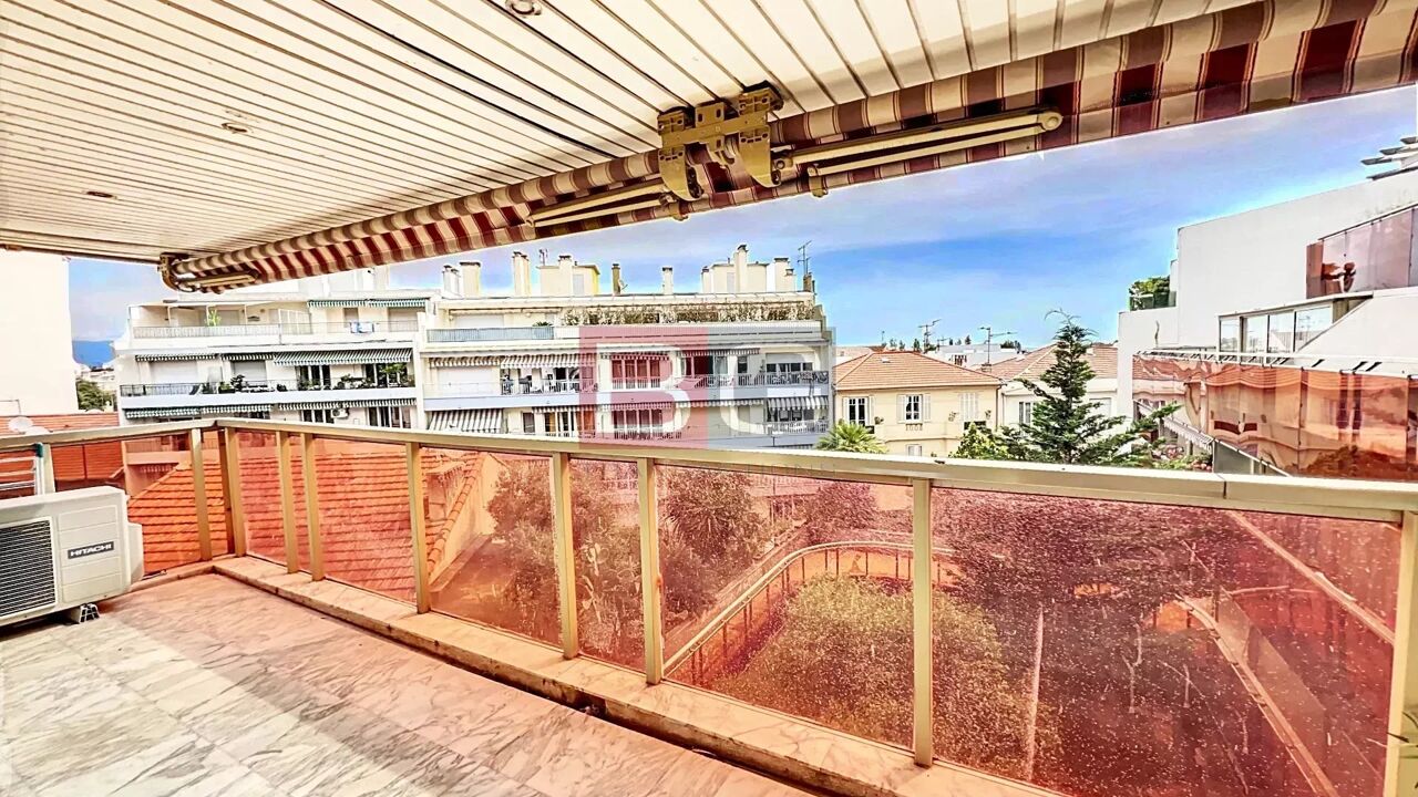 appartement 3 pièces 57 m2 à vendre à Antibes (06600)