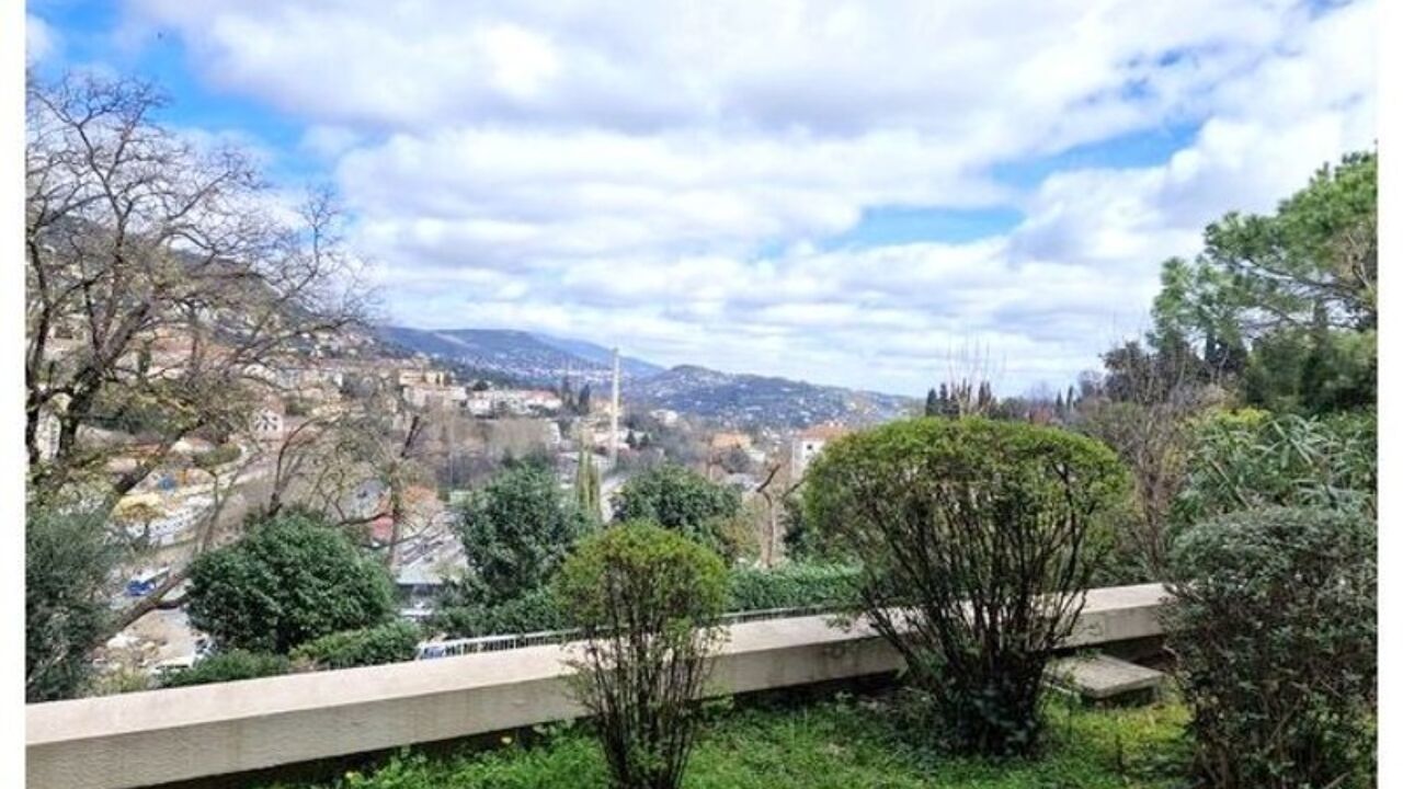 appartement 3 pièces 72 m2 à vendre à Grasse (06130)