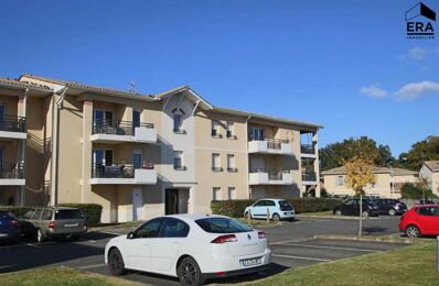 location appartement 690 € CC /mois à proximité de Bourg (33710)