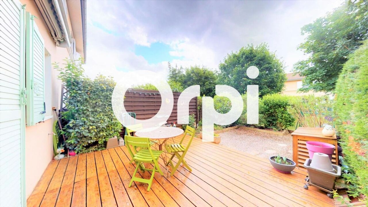 appartement 4 pièces 83 m2 à vendre à Bron (69500)