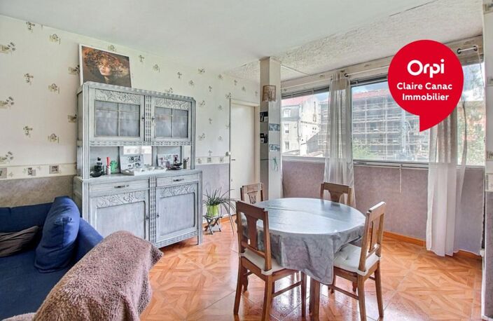 Appartement  T4 avec balcons 76 m² — photo 2