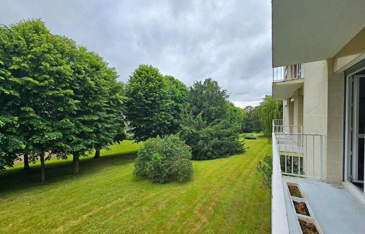 appartement 3 pièces 76 m2 à vendre à Chambourcy (78240)