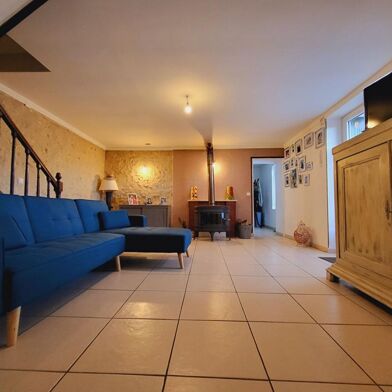 Maison 6 pièces 162948 €