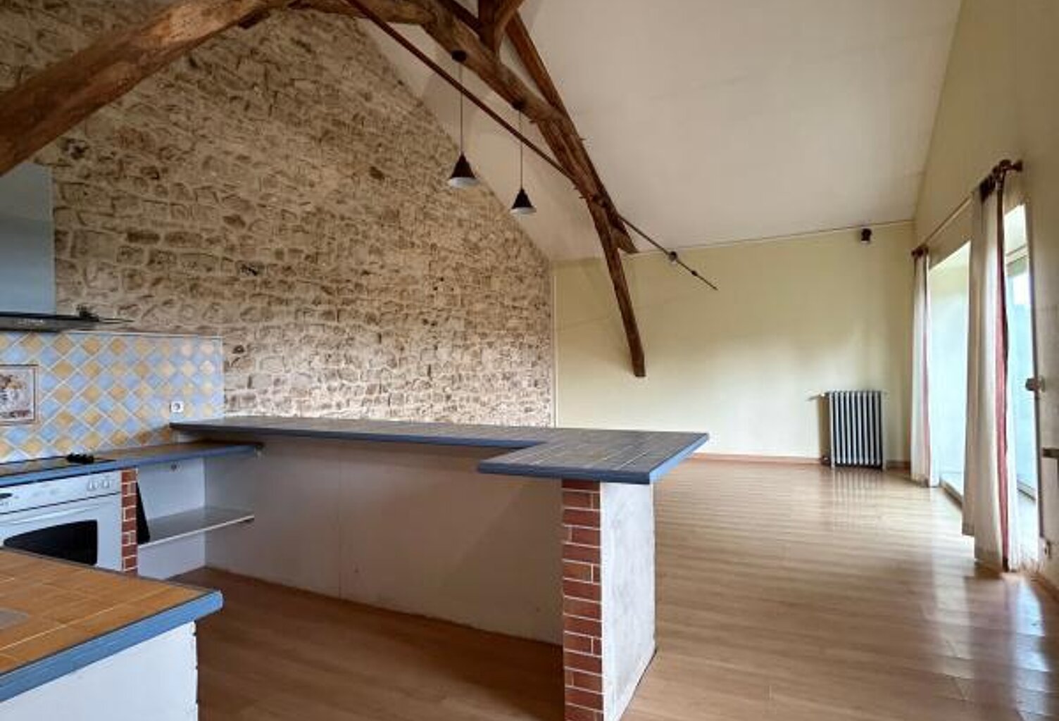 Maison de bourg 6 pièces et jardin — photo 1