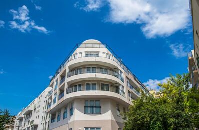 location appartement 1 265 € CC /mois à proximité de Roquefort-les-Pins (06330)
