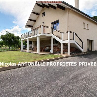 Maison 6 pièces 184 m²