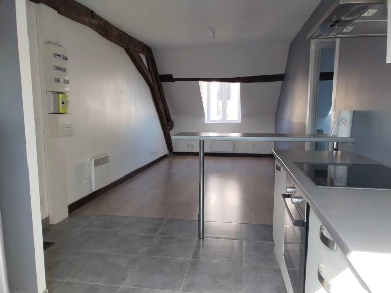 EXCLUSIVITÉ - APPARTEMENT T2 CENTRE VILLE — photo 1