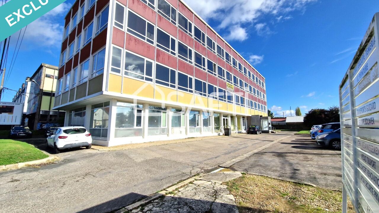 bureau 40 pièces 2000 m2 à vendre à Trilport (77470)