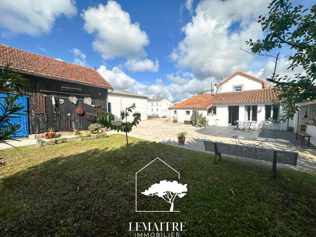 Maison ancienne rénovée à Les Mathes - Proche centre et plag — photo du bien