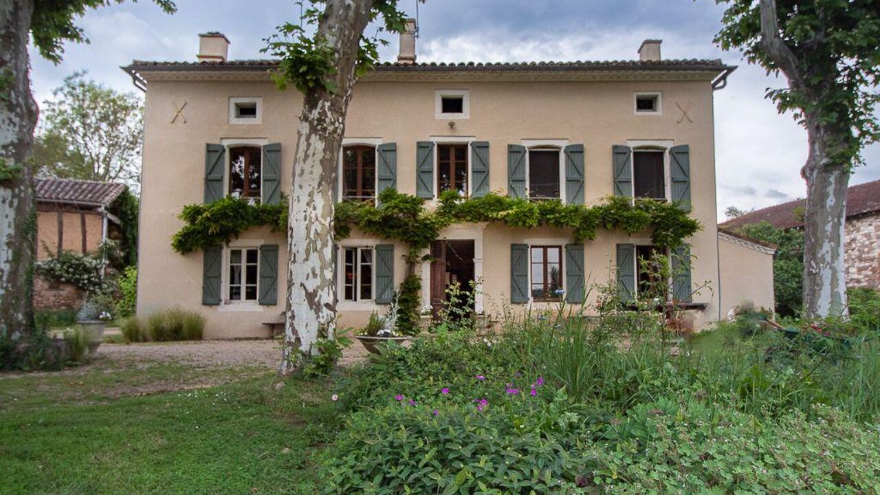 maison 11 pièces 560 m2 à vendre à Gaillac (81600)