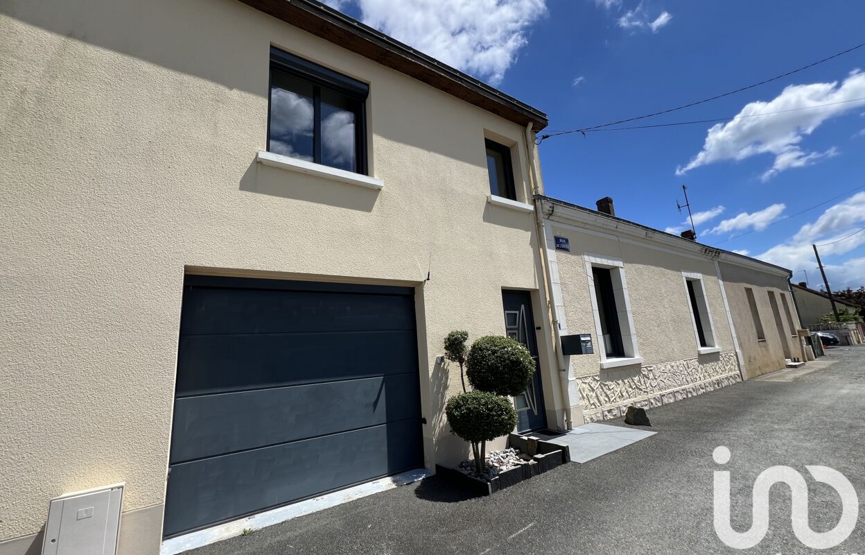 maison 7 pièces 164 m2 à vendre à La Suze-sur-Sarthe (72210)