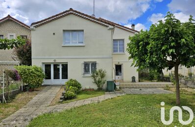 vente maison 189 000 € à proximité de Trois-Palis (16730)