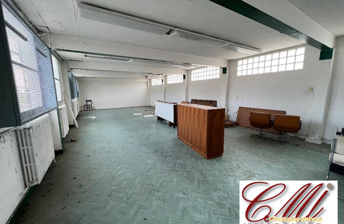 Batiment Professionnel — photo 5