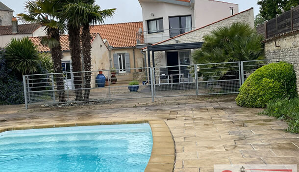 Villa / Maison 6 pièces  à vendre Jarrie (La) 17220