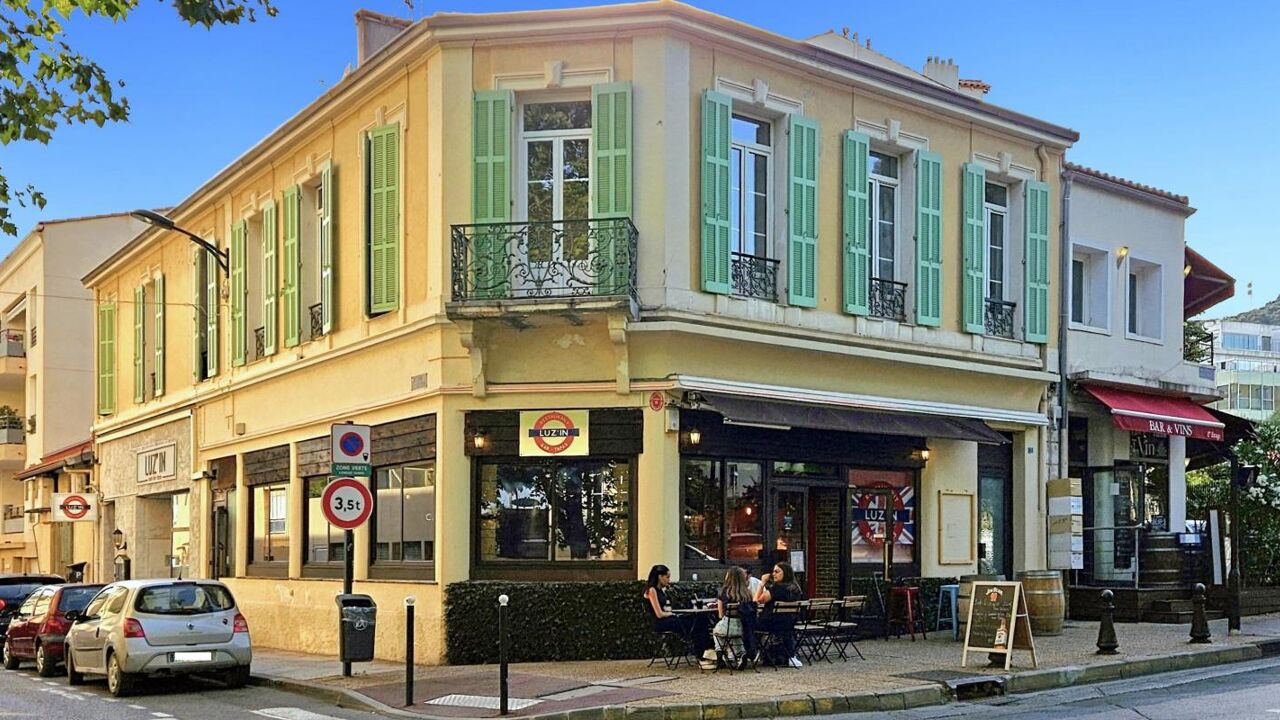 commerce  pièces 196 m2 à vendre à Hyères (83400)