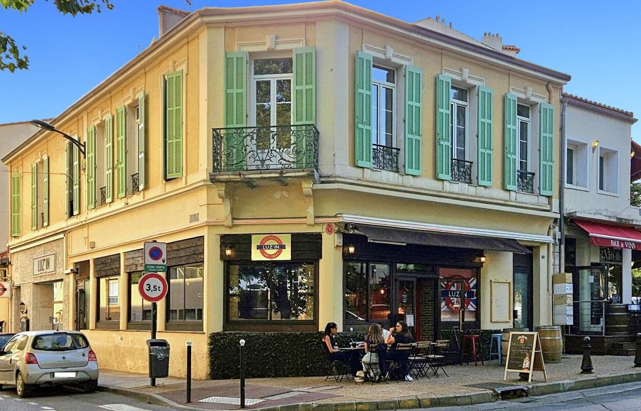 commerce  pièces 196 m2 à vendre à Hyères (83400)