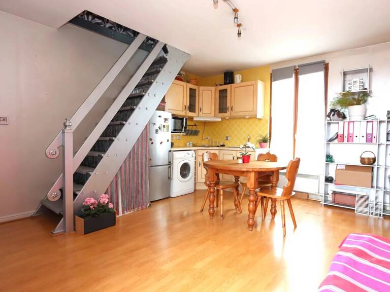 F2 au Centre-ville de MANDRES LES ROSES — photo 1