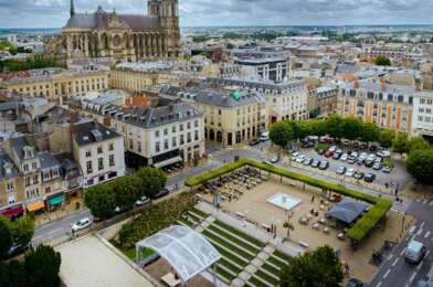 Appartement 9 pièces 749000 €