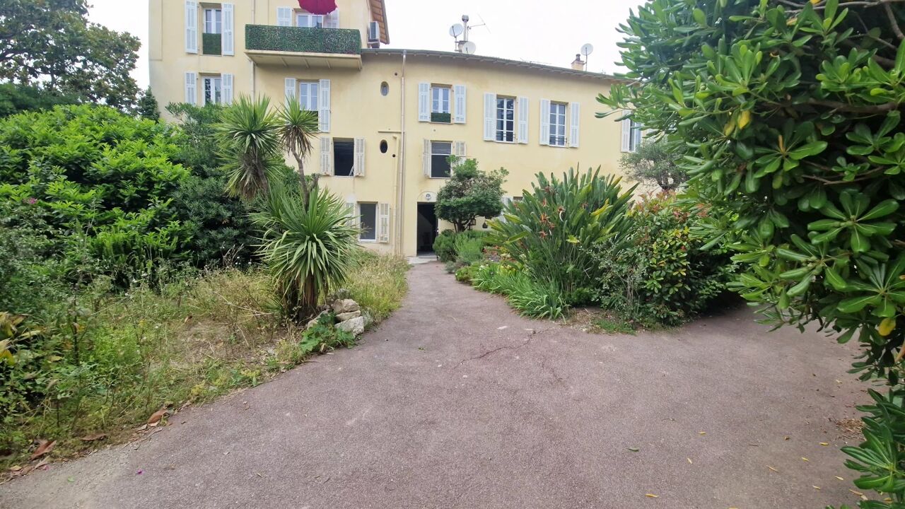 appartement 2 pièces 27 m2 à vendre à Beaulieu-sur-Mer (06310)