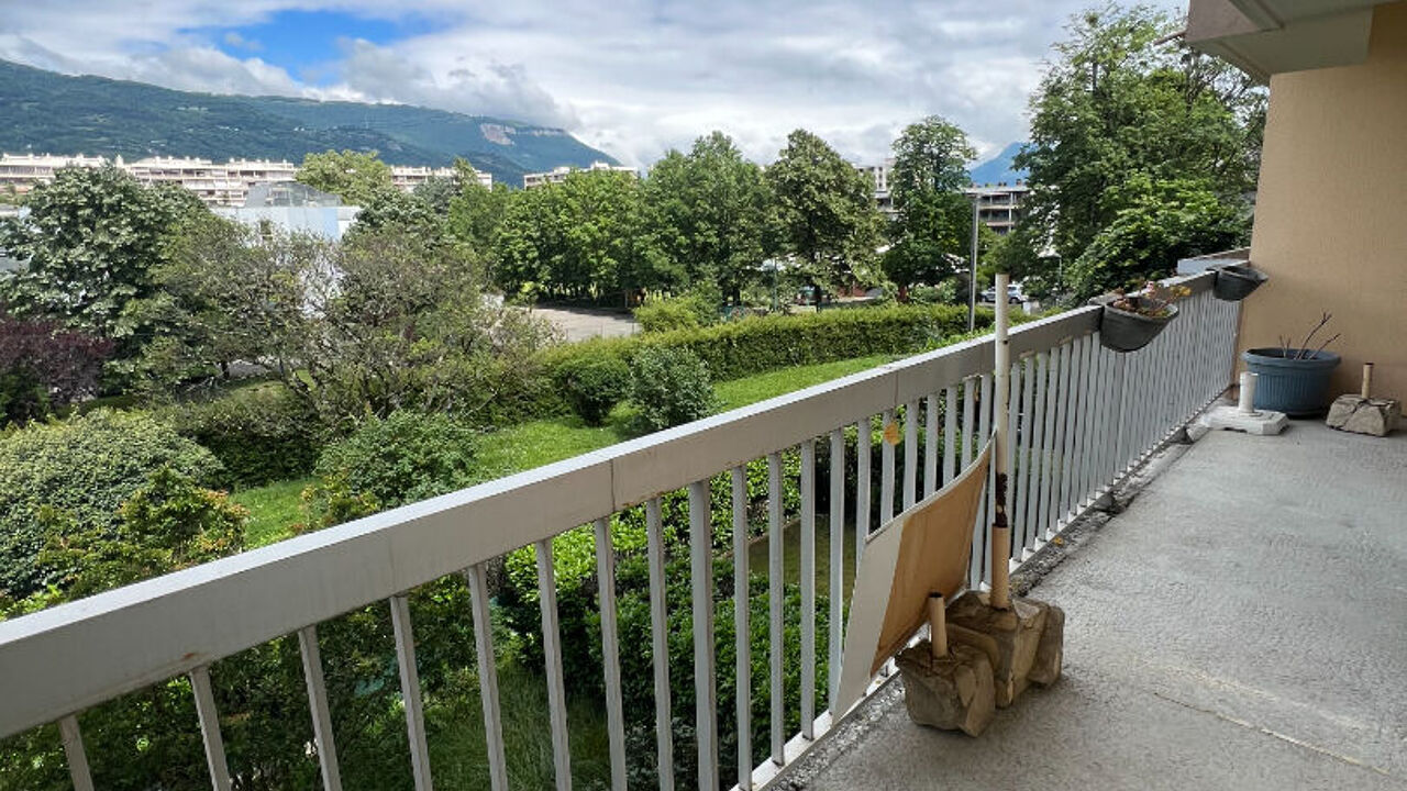 appartement 2 pièces 52 m2 à vendre à Échirolles (38130)