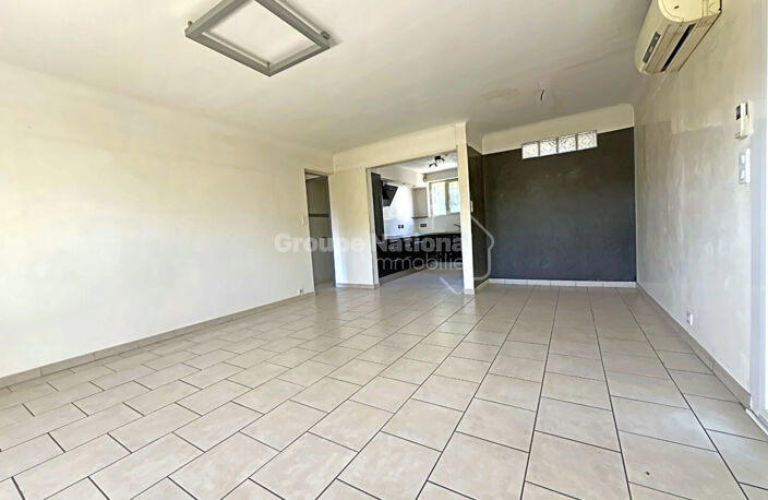 A vendre Arles, beau T4  avec place de parking — photo 2