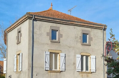 vente maison 233 000 € à proximité de Tourzel-Ronzières (63320)