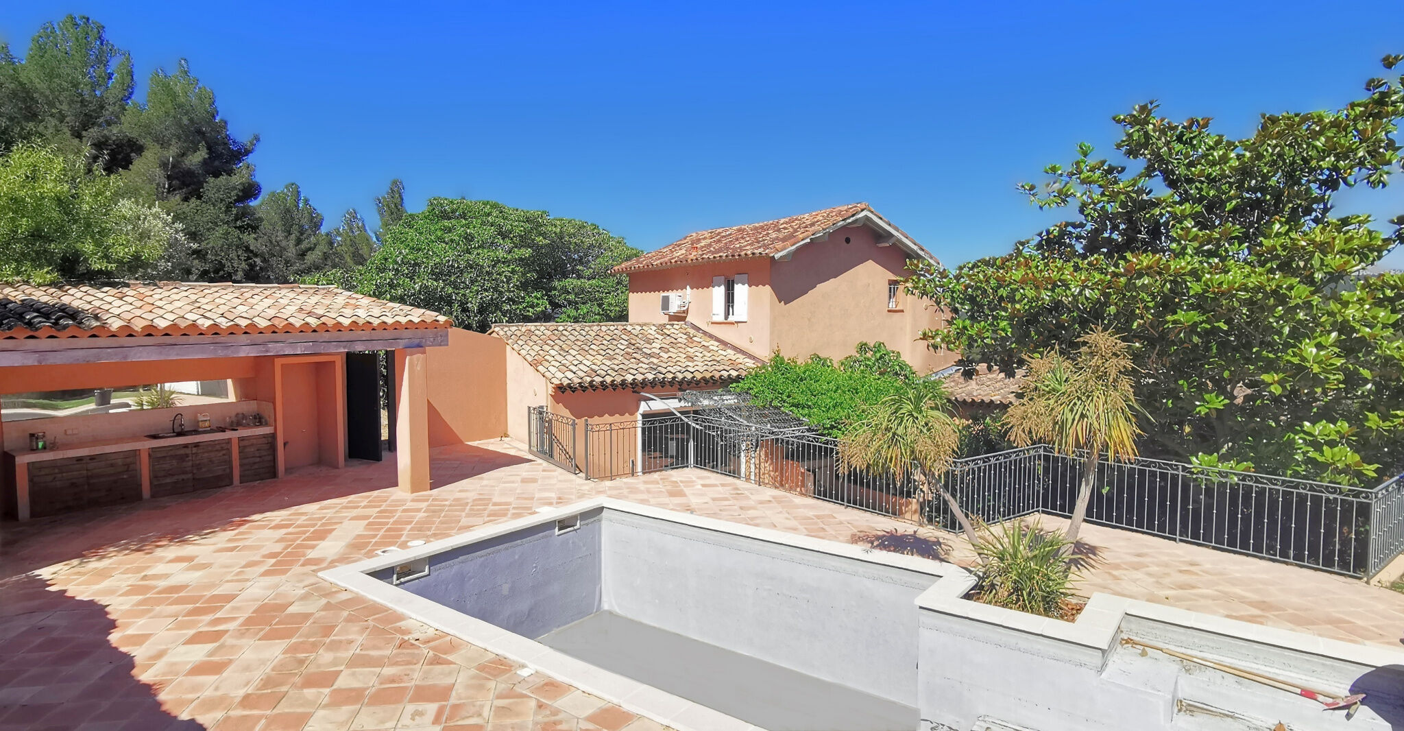 Villa / Maison 5 pièces  à vendre Cassis 13260