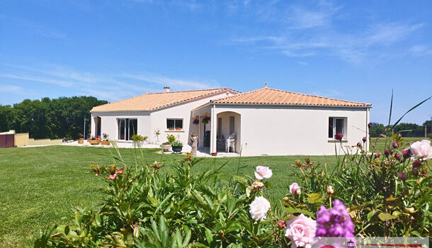 Villa / Maison 6 pièces  à vendre Champdolent 17430