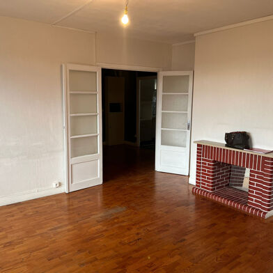 Appartement 4 pièces 195175 €