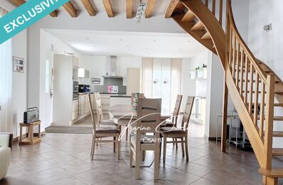 vente maison 269 900 € à proximité de Saint-Cyr-en-Bourg (49260)