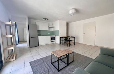 location appartement 780 € CC /mois à proximité de Mirabeau (84120)