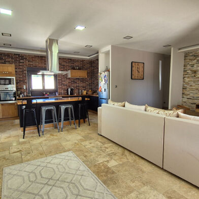 Maison 5 pièces 489000 €