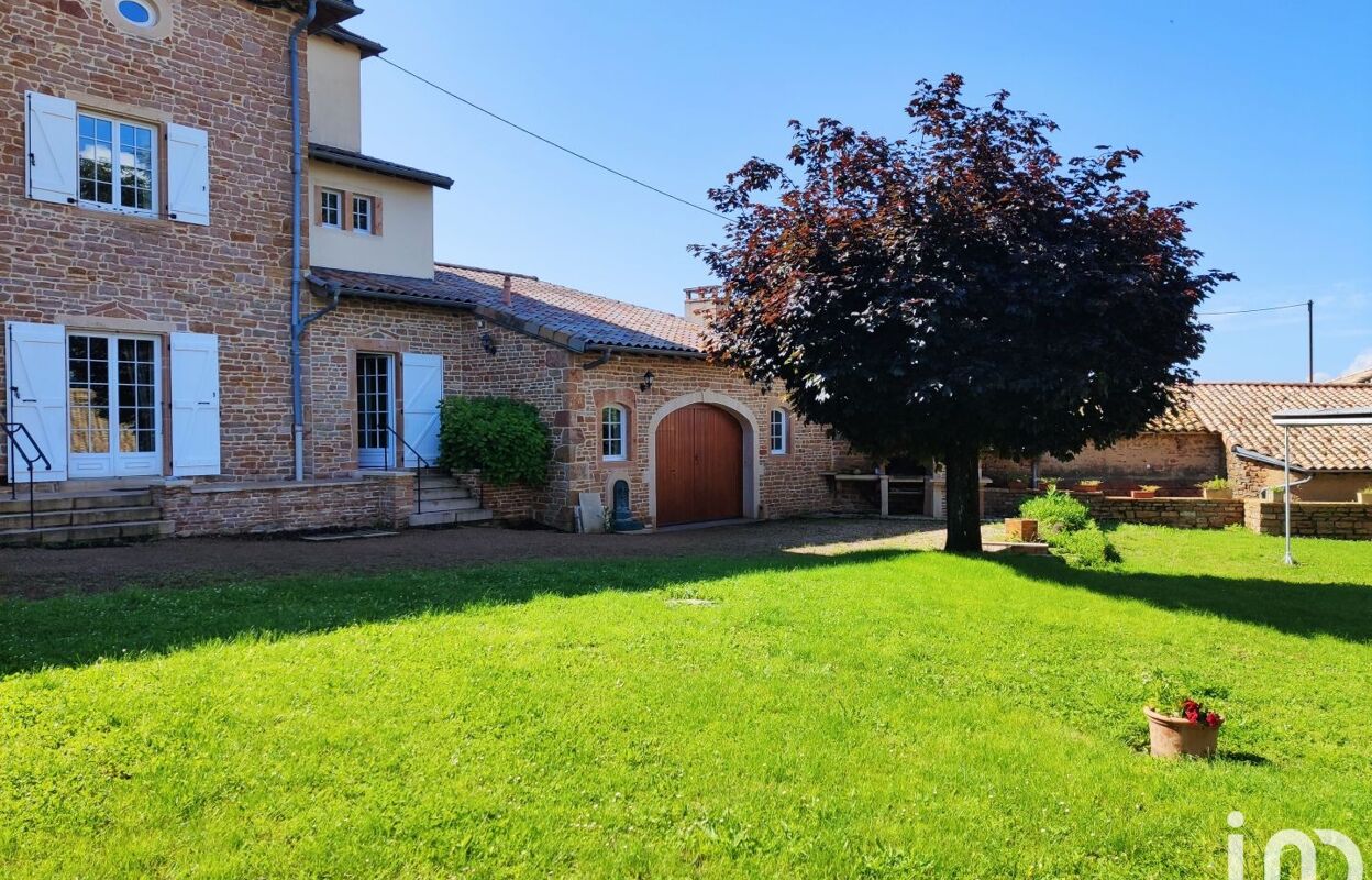 maison 8 pièces 376 m2 à vendre à Charnay-Lès-Mâcon (71850)