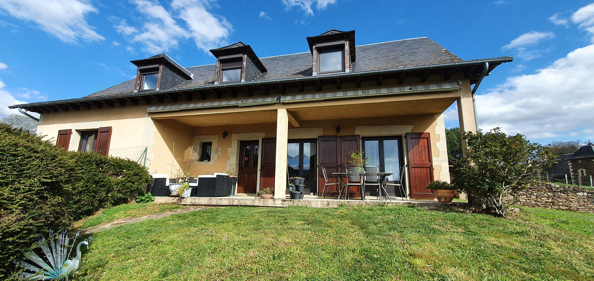 Villa / Maison 7 pièces  à vendre Saint-Geniez-d'Olt et d'Aubrac 12130