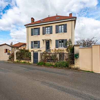 Maison 7 pièces 192 m²