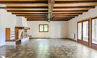 Maison 7 Pièces 200 m² à vendre à Les Peintures (33230)